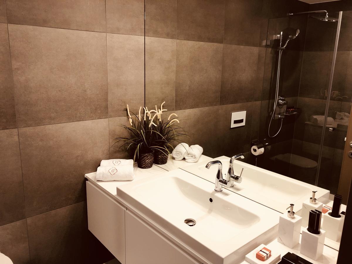 Park Tower City View Apartments Цуг Экстерьер фото