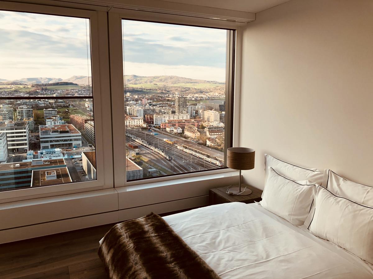 Park Tower City View Apartments Цуг Экстерьер фото